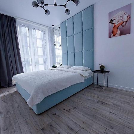 Appartement Avalon On Lypynskogo Street à Lviv Extérieur photo