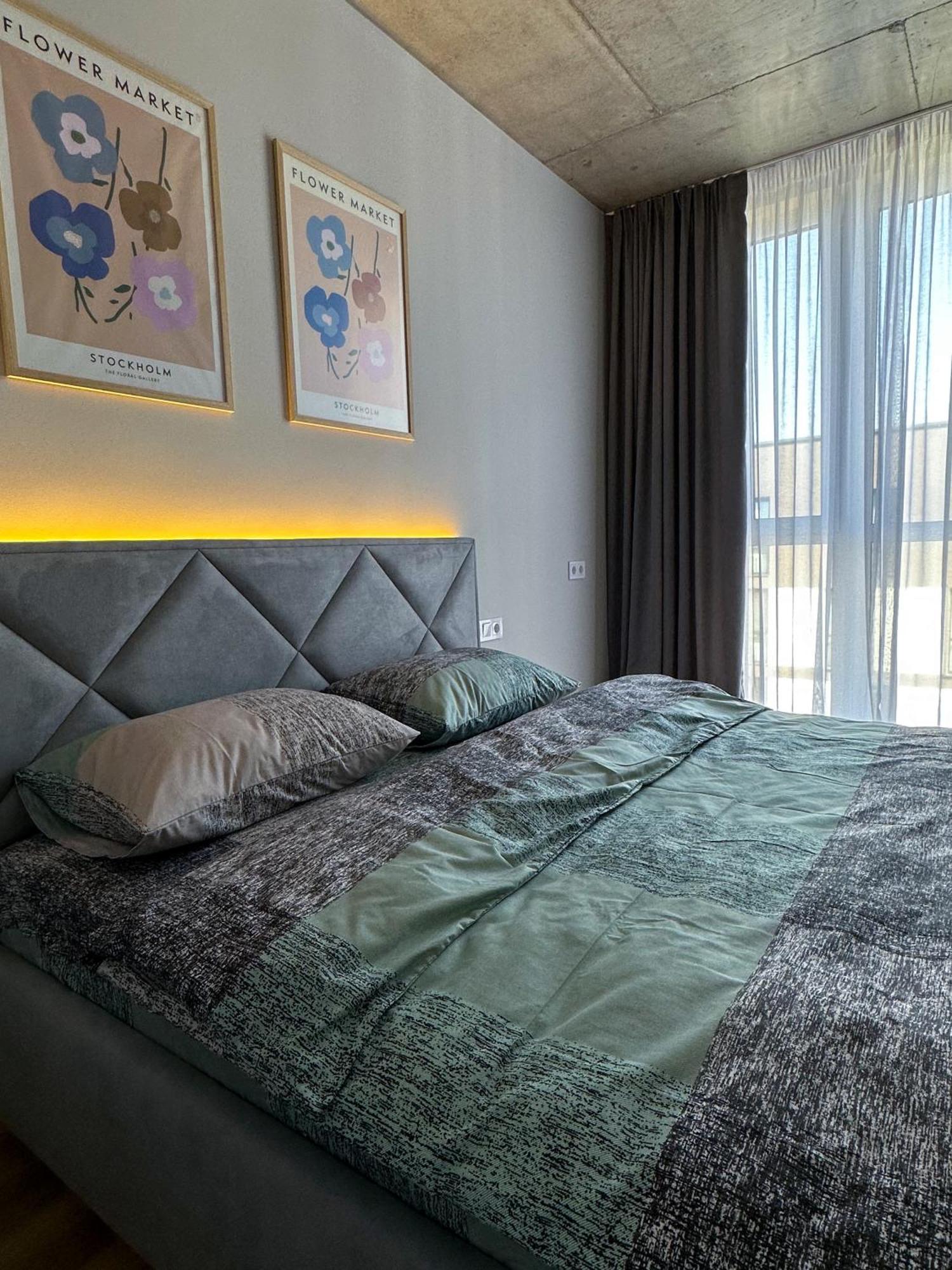 Appartement Avalon On Lypynskogo Street à Lviv Extérieur photo